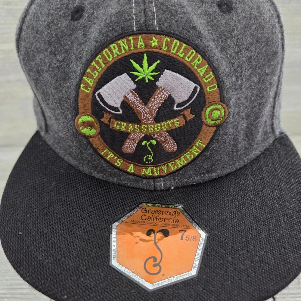 Grassroots California Fitted Hat Grey Ear Flap Plaid Movement Mens 7 5/8